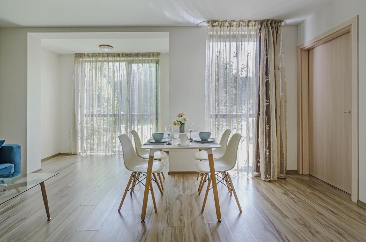 Garden Palace Apartment Varna Bagian luar foto